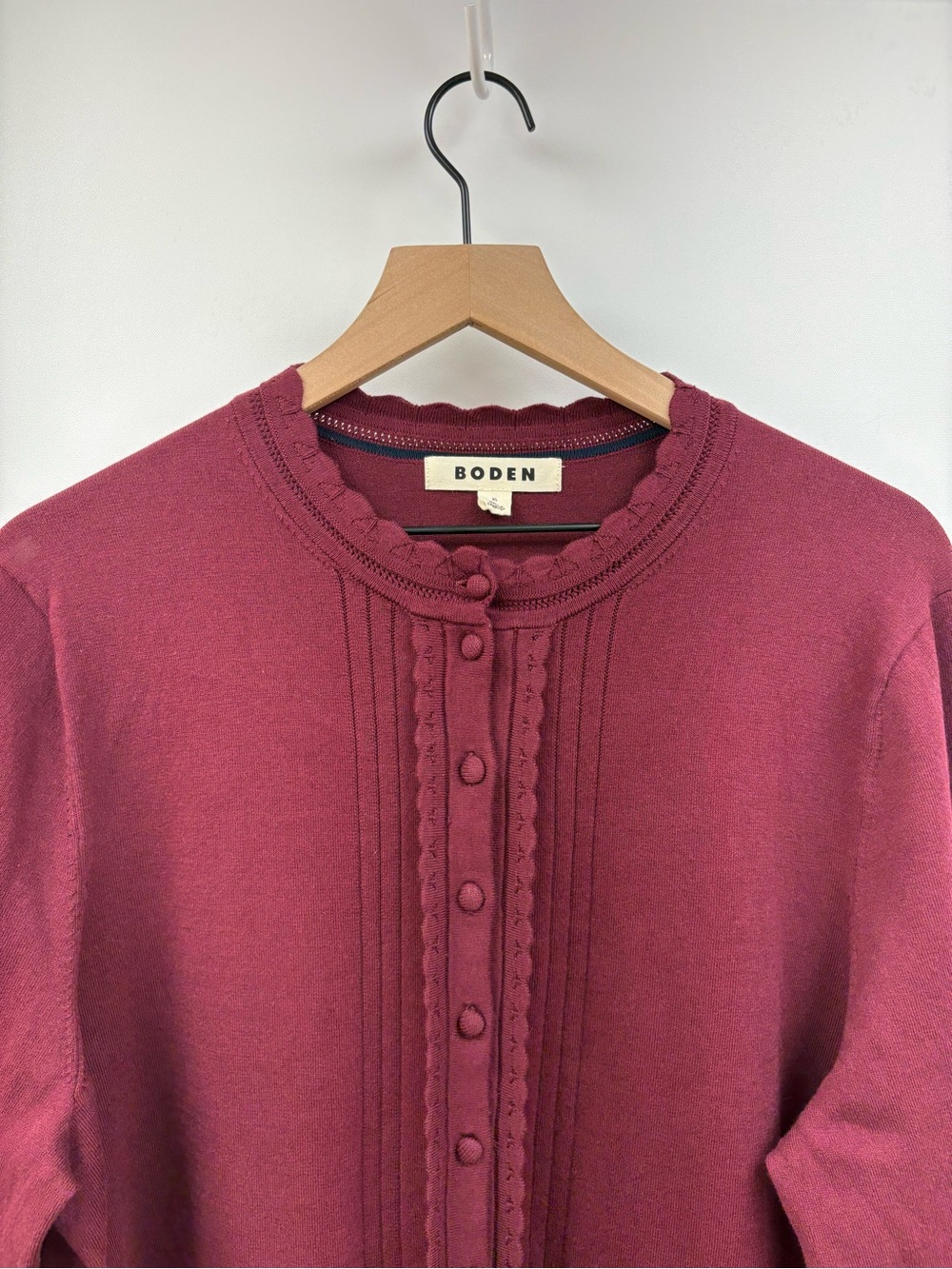 Boden Angela Cotton Scallop Button-Up Cardigan Knit Sweater Burgundy XL - Picture 4 of 9